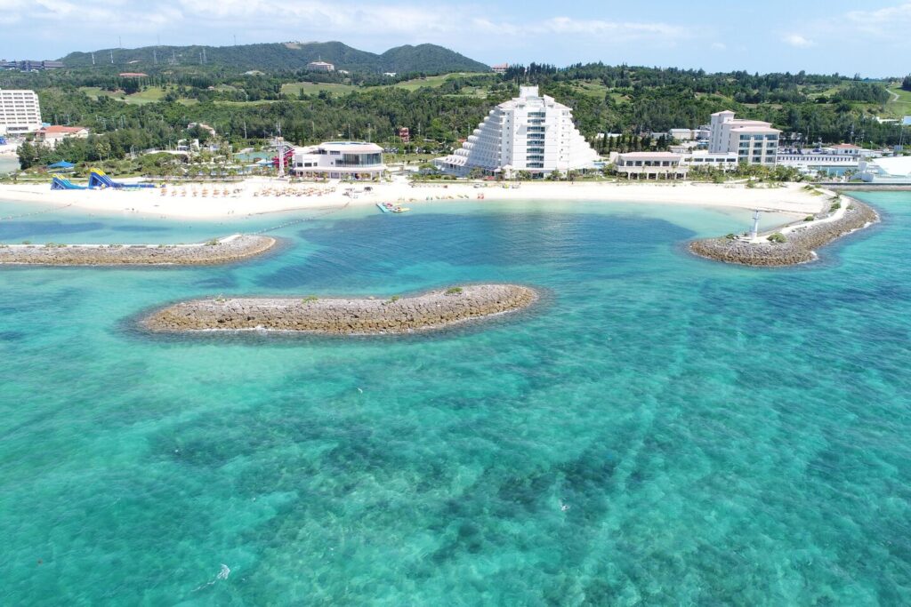 喜來登沖繩聖瑪莉娜海濱度假村 (Sheraton Okinawa Sunmarina Resort)