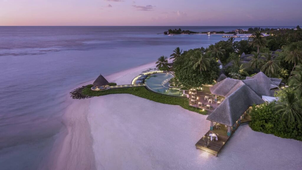 馬爾地夫四季庫達呼拉島(小四季) Four Seasons Maldives Kuda Huraa