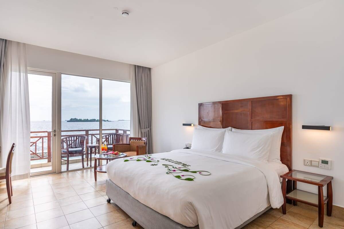 Hulhule Island Hotel Deluxe Sea View Room