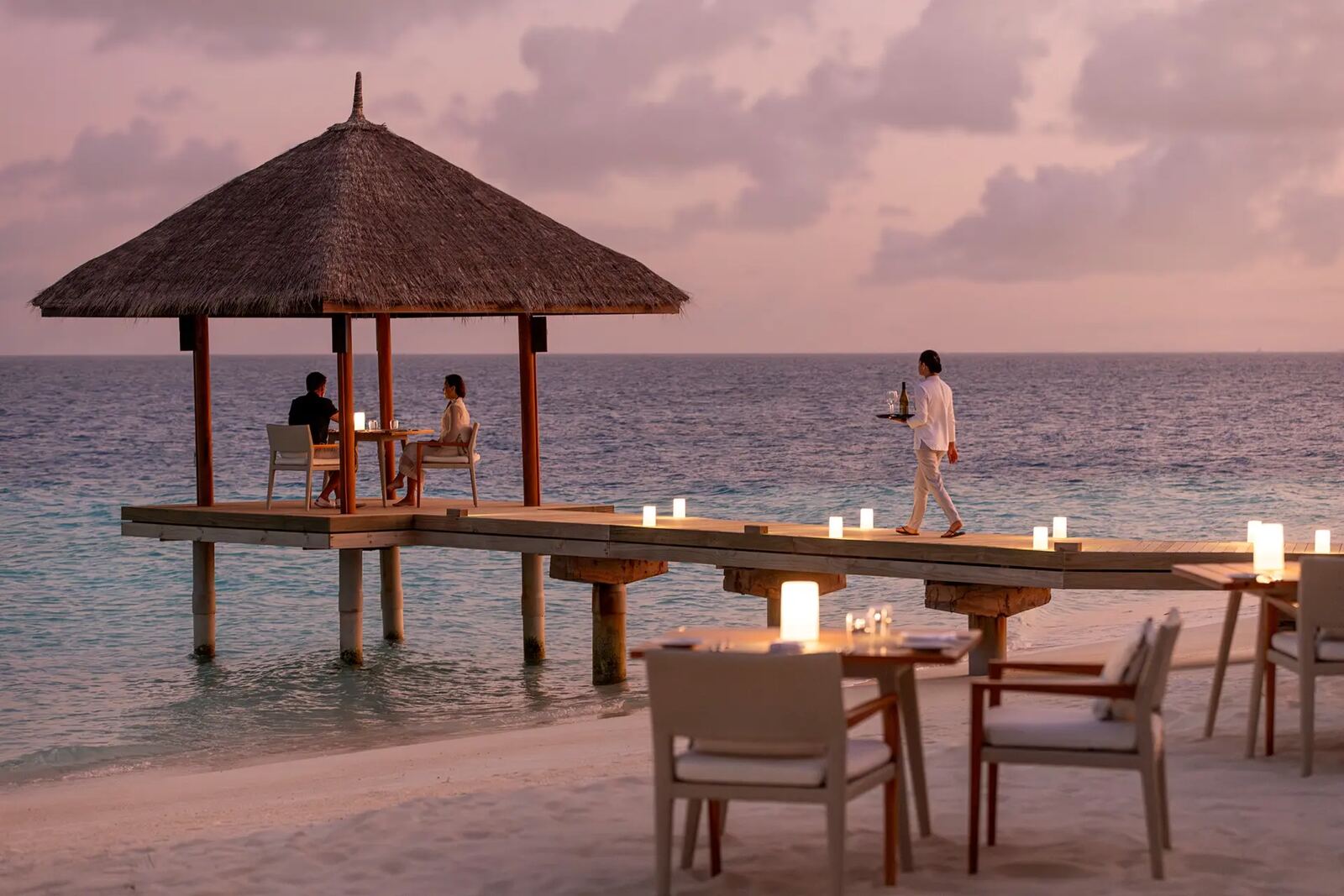 NIVA Velassaru Sand 海灘餐桌