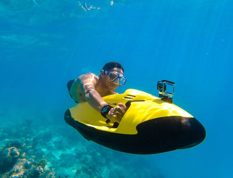 海底滑板車