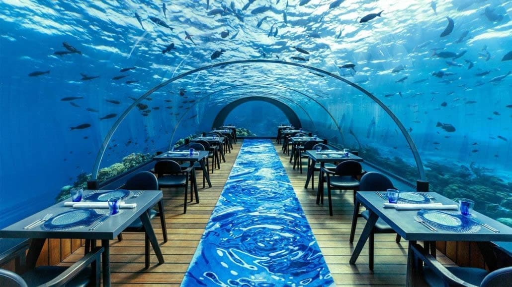 5.8 米海底餐廳