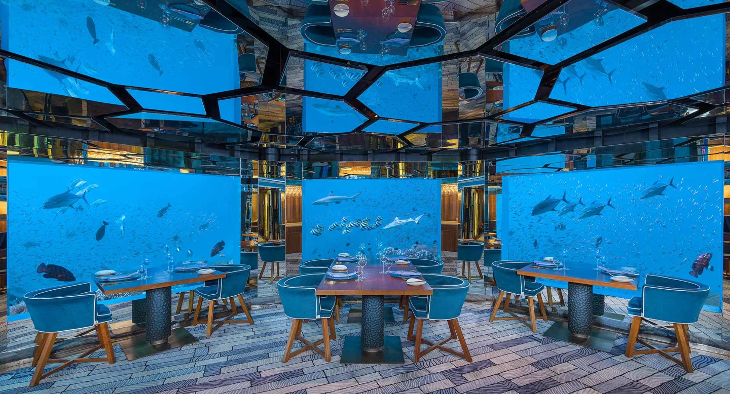 SEA 海底餐廳的水下用餐區