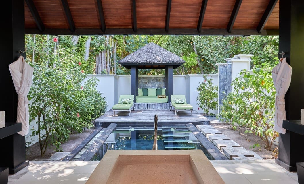 Beach Pool Villa 沙灘泳池別墅外觀