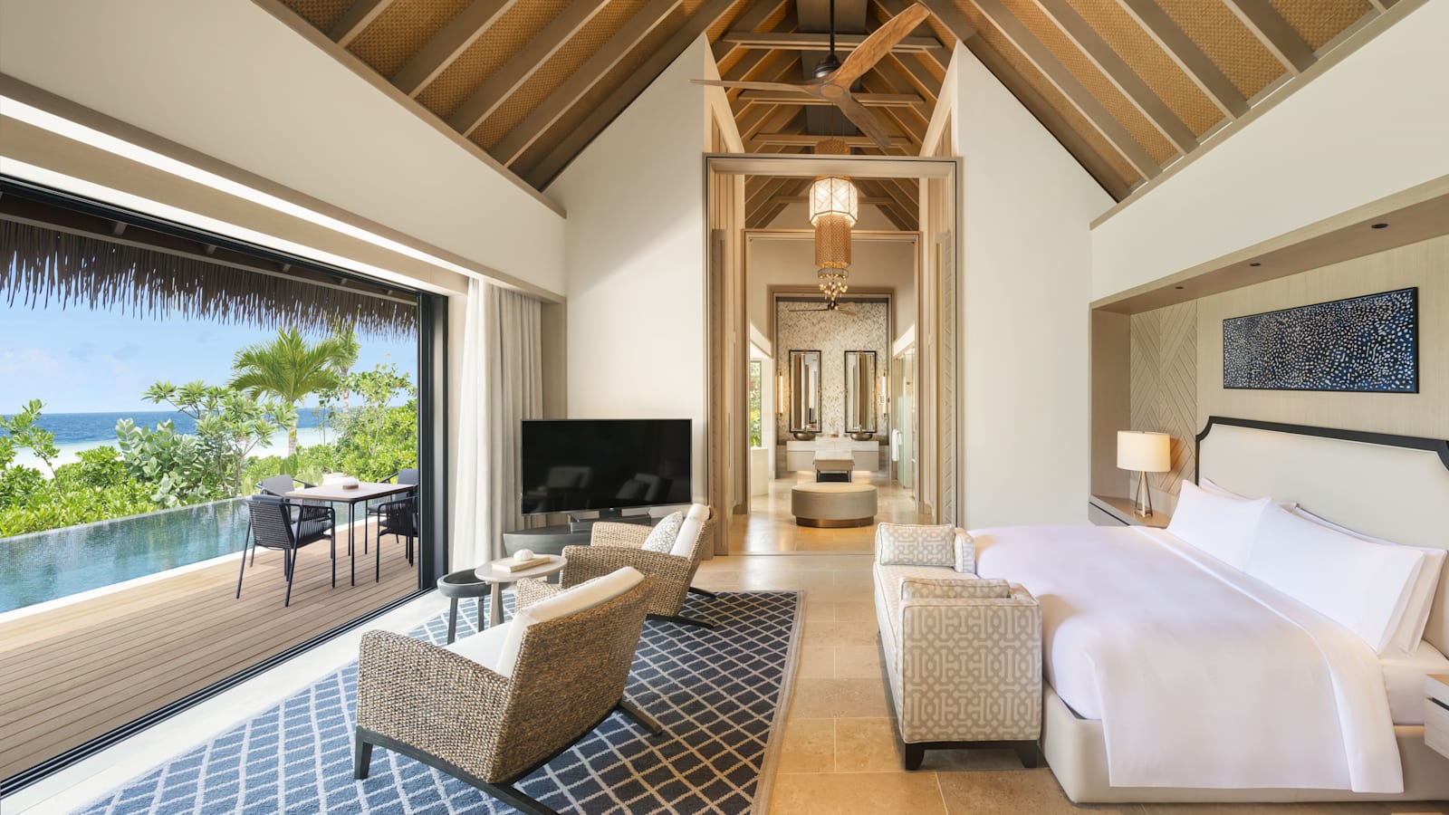 Beach Villa with Pool 沙灘泳池別墅