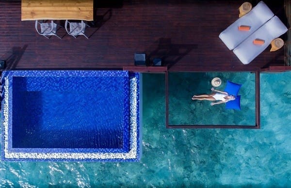 Grand Residence 的泳池露台