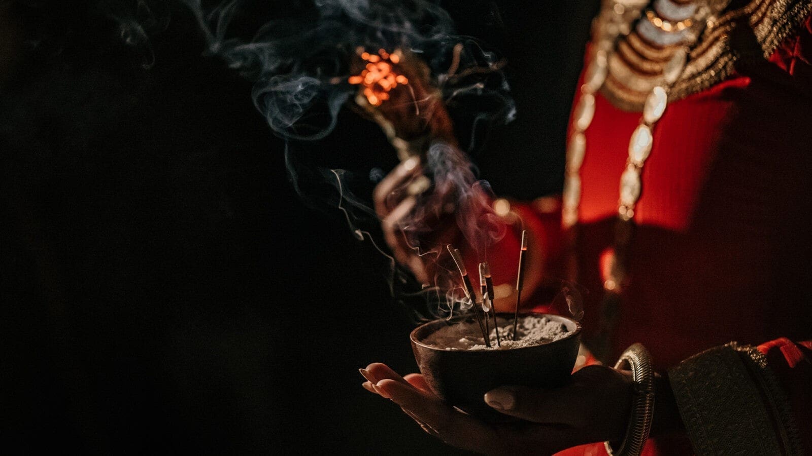 Hoba 水療的芳療儀式