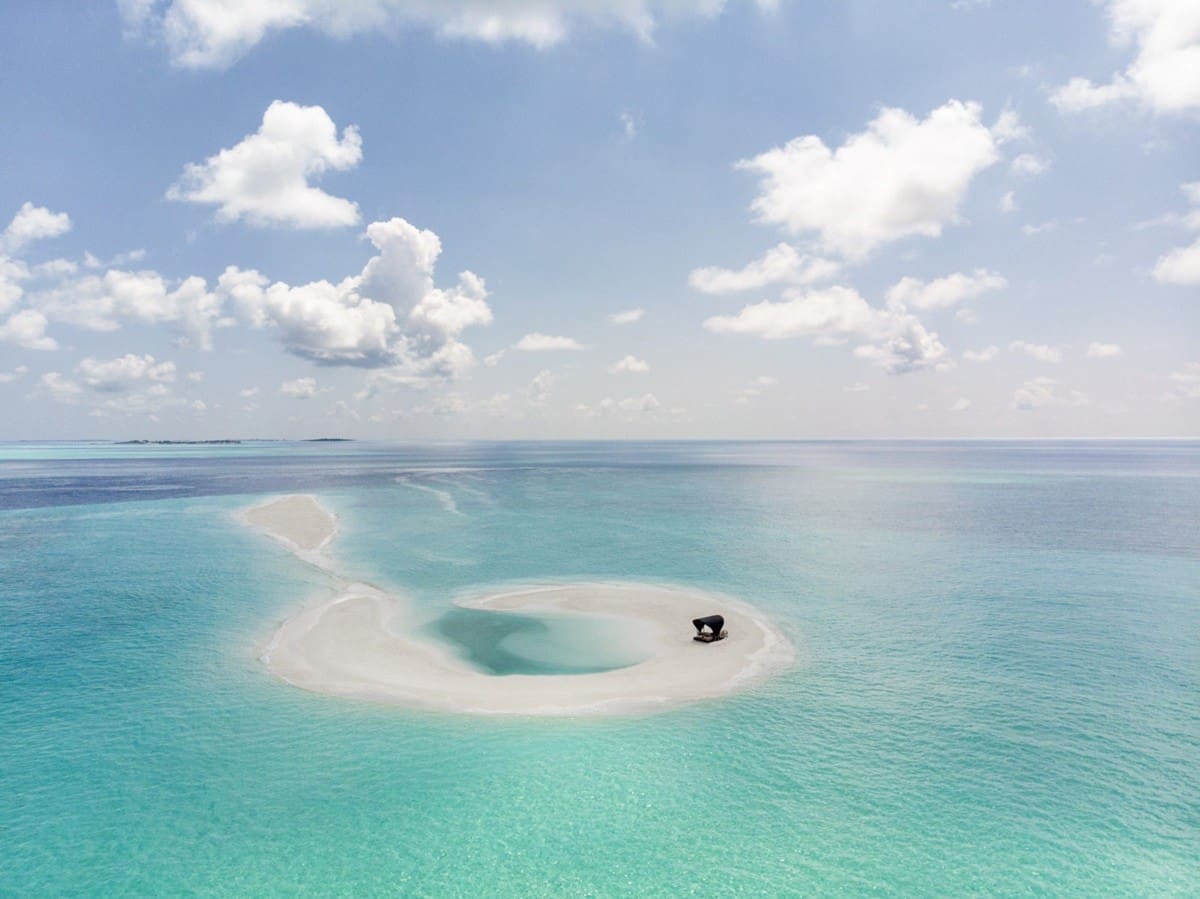 Dream Island 無人島拖尾沙灘