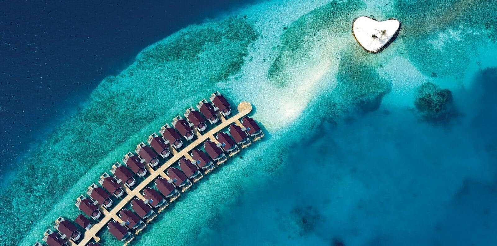 水上別墅與潟湖空拍