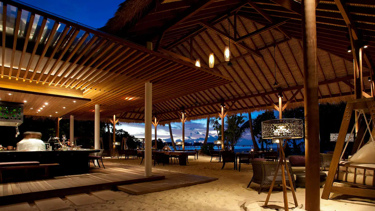 THE ISLAND GRILL 海島燒烤餐廳