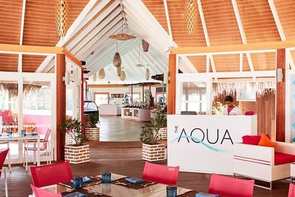 THE AQUA 主餐廳