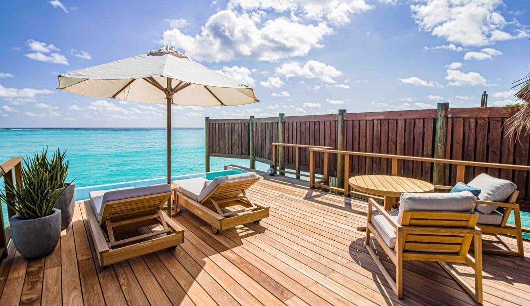 Sunset Water Villa with Pool 落日水上泳池別墅