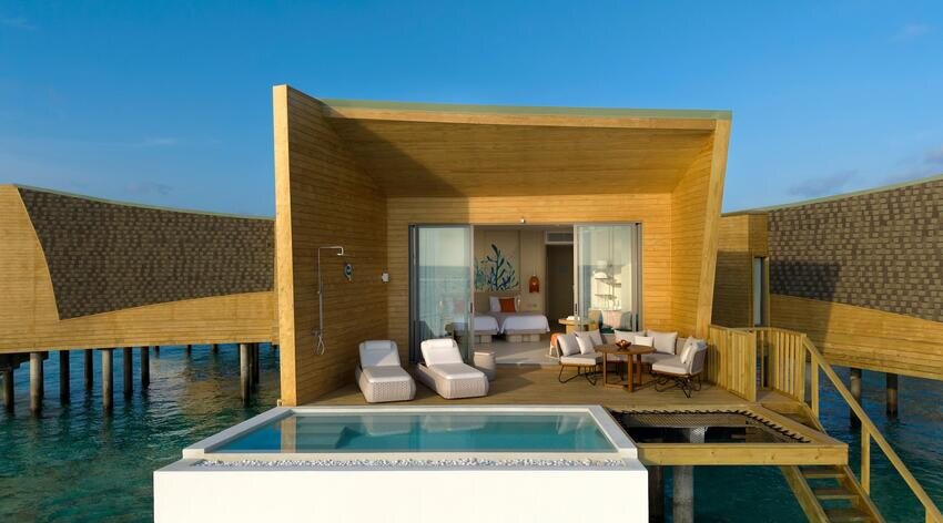 Centara Mirage Lagoon Maldives 水上泳池別墅