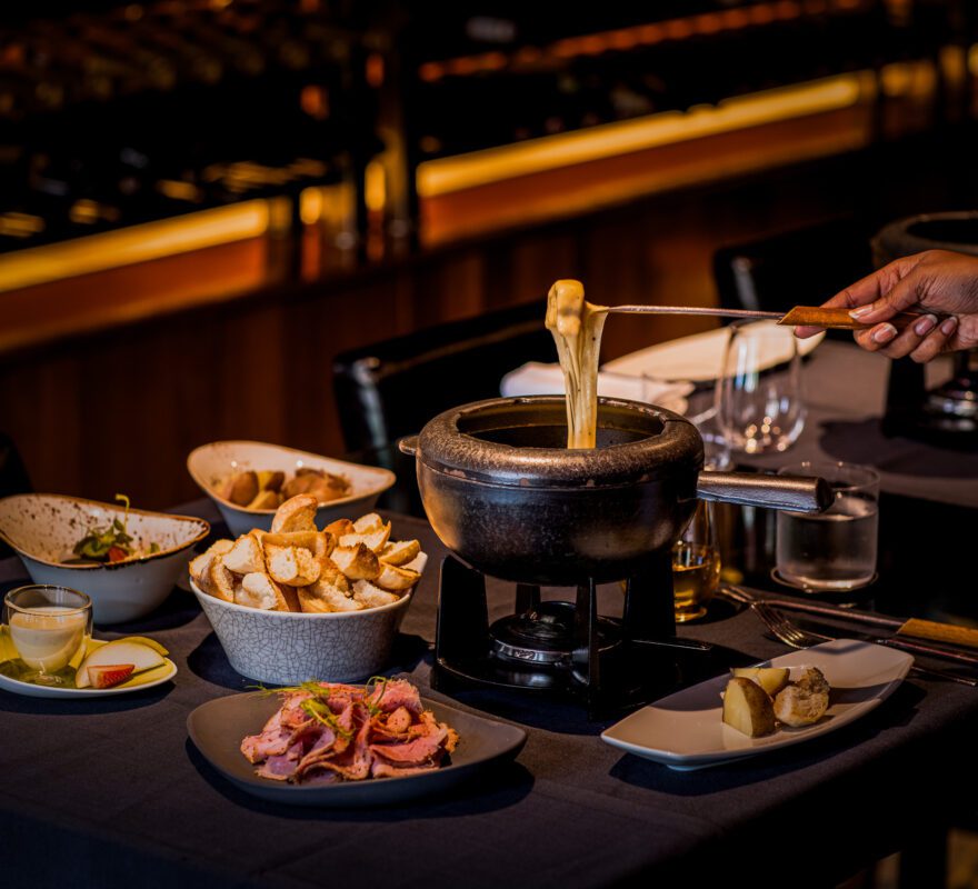 Cheese & Wine Bar 起司鍋