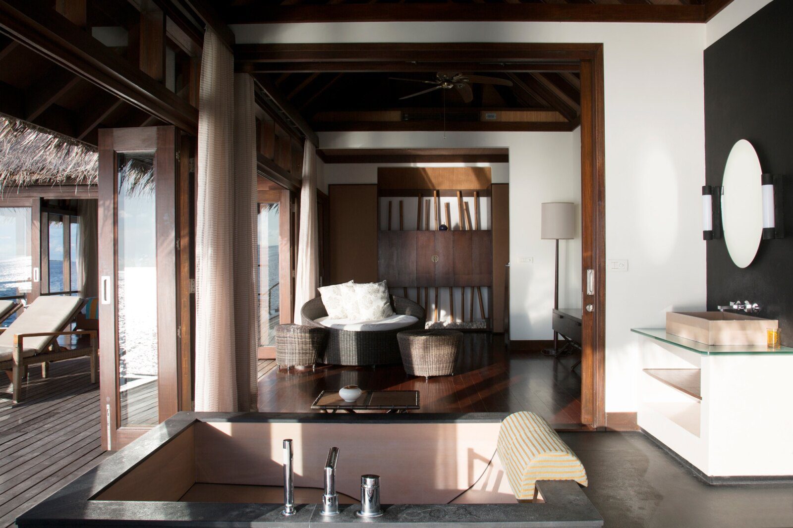 Coco Bodu Hithi Coco Bodu Escape Water Villa