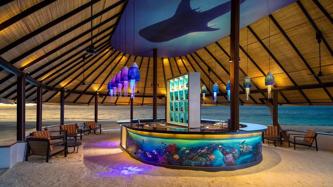 Dhawa Ihuru Velaavani Bar 海景吧檯與休憩空間