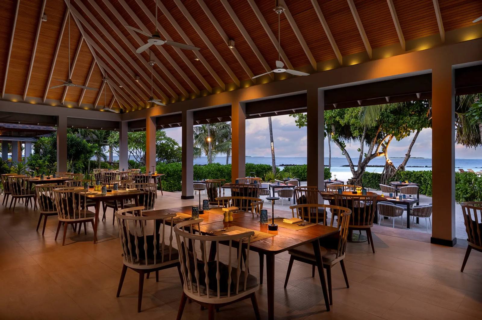 NIVA Dhigali Maldives Jade 餐廳