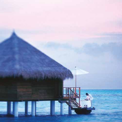 Taj Exotica Mediterraneo by Jeffrey Vella 海上餐廳