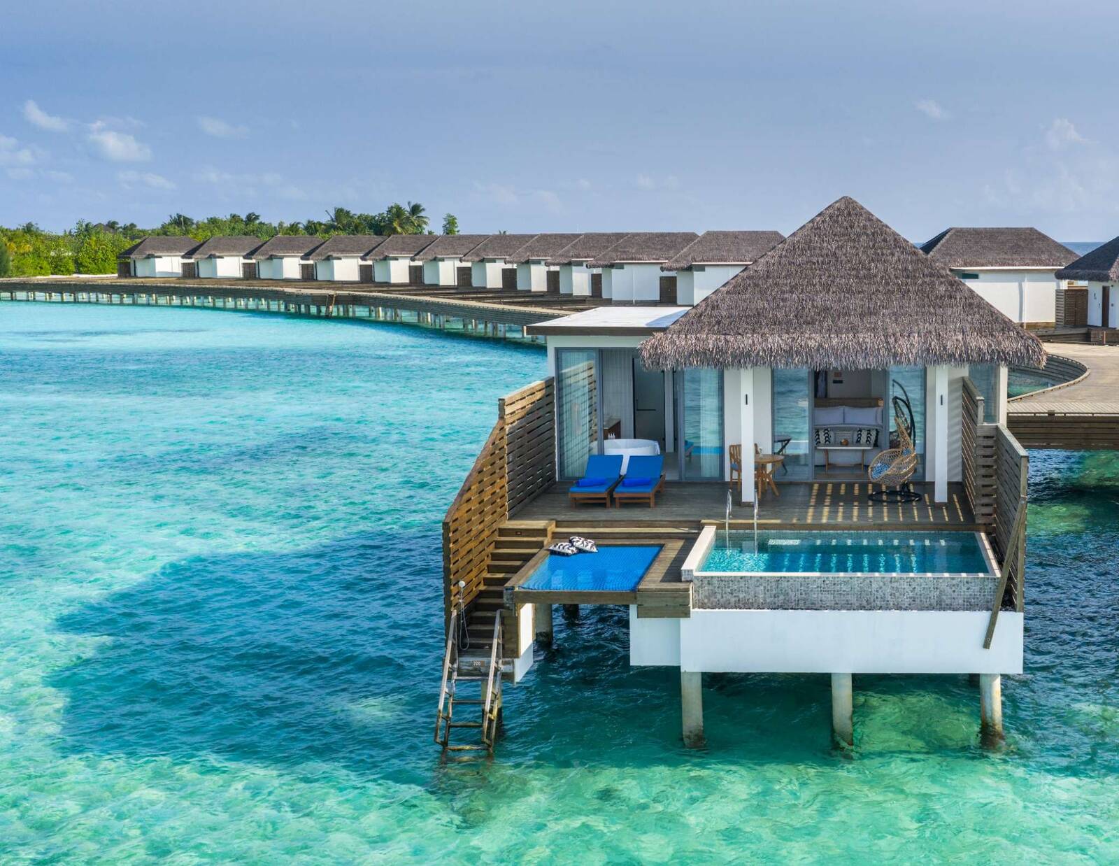 dusitD2 Feydhoo Maldives 水上泳池別墅