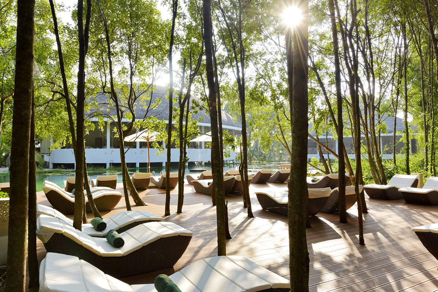 Dreamland Maldives 天然淡水生態湖