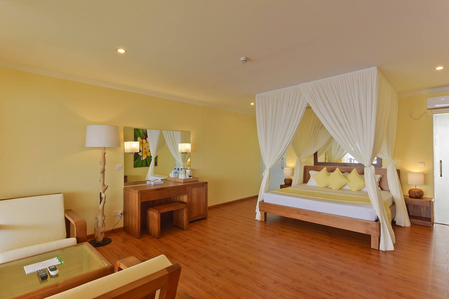 Dreamland Maldives 水上屋與潟湖