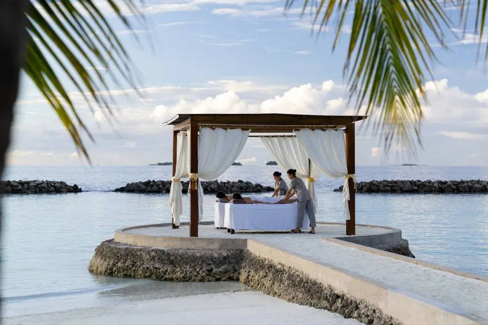 NIVA Kurumba Maldives LIME Wellbeing 戶外療程