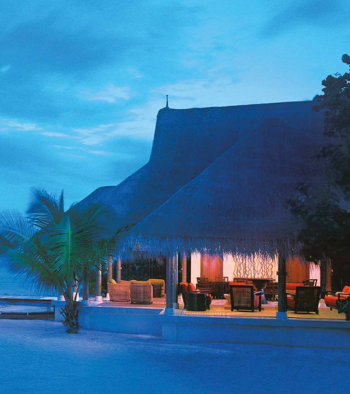 Taj Exotica Maldives J Wellness Circle 水上亭