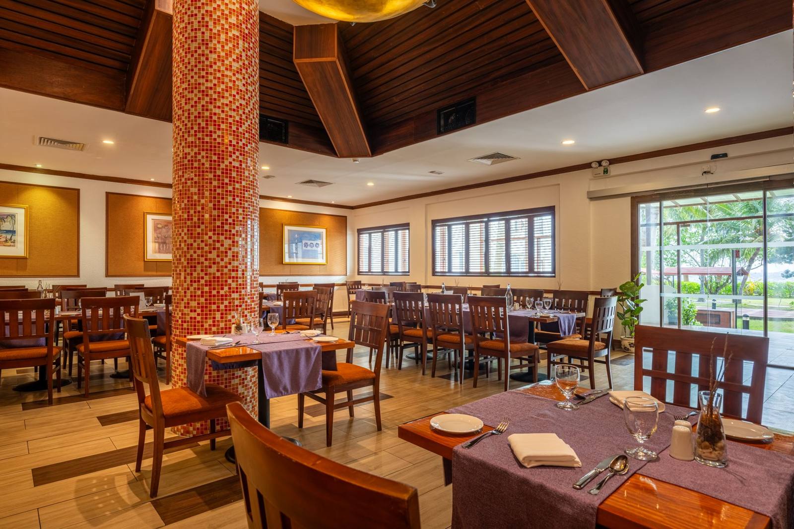 Hulhule Island Hotel Faru Coffee House 24 小時咖啡餐廳