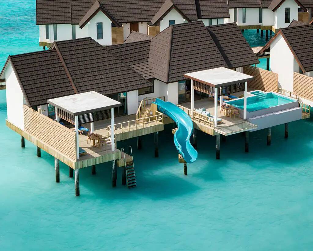 Meyyafushi Maldives 雙臥室滑水道水上泳池別墅