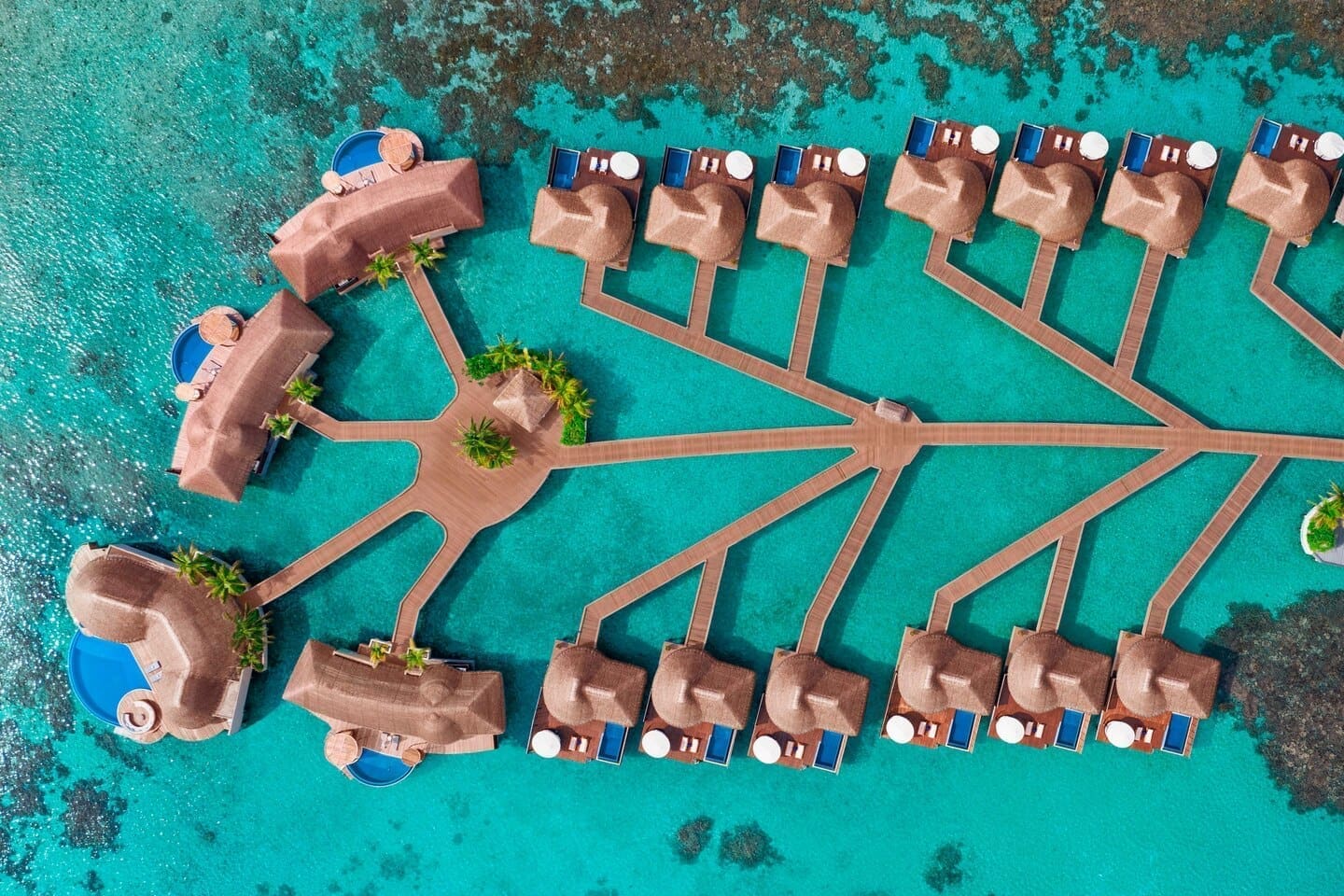 Overwater Oasis 水上別墅空拍