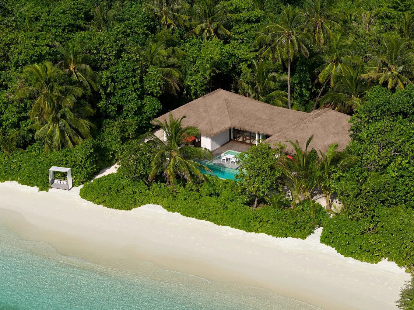 Noku Maldives 沙灘泳池別墅空拍
