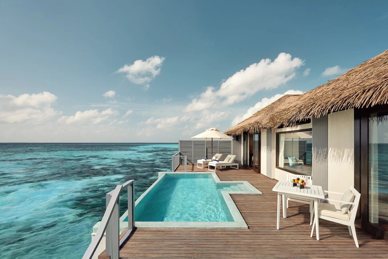 Noku Maldives 水上泳池別墅私人平台