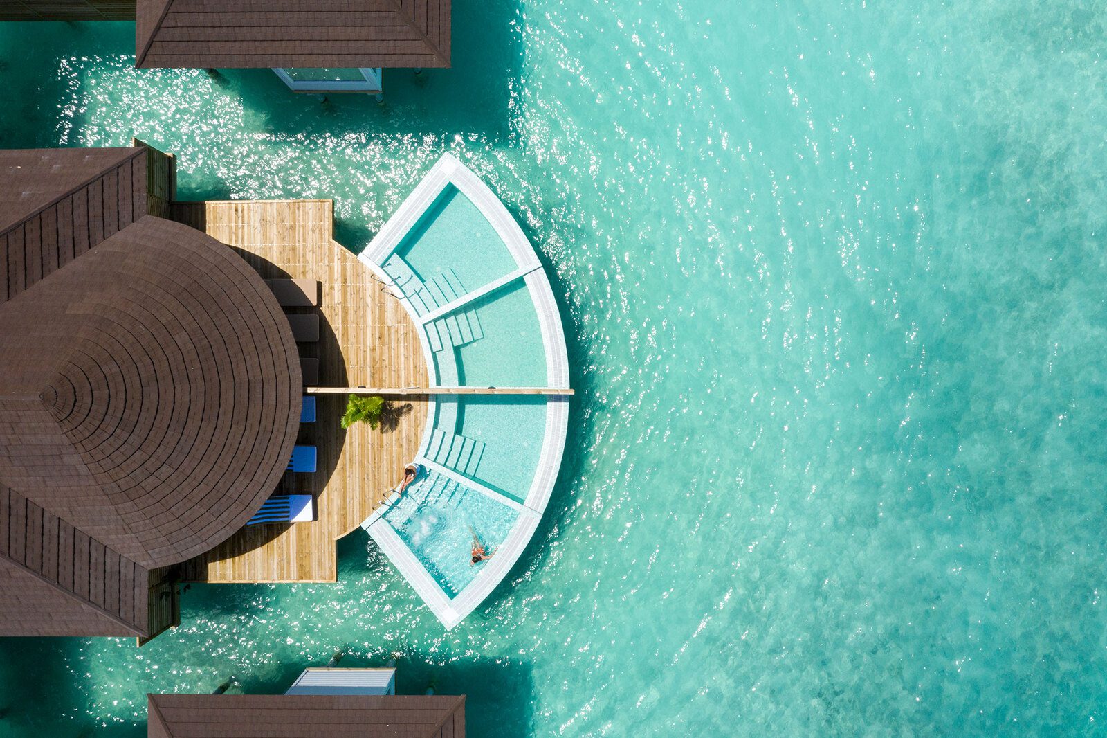 Sun Siyam Olhuveli Ocean Spa 空拍