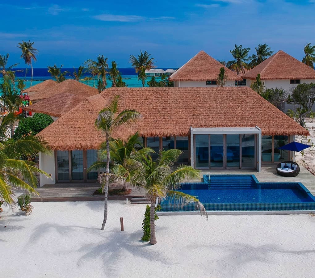 Beach Villa with Pool 沙灘泳池別墅