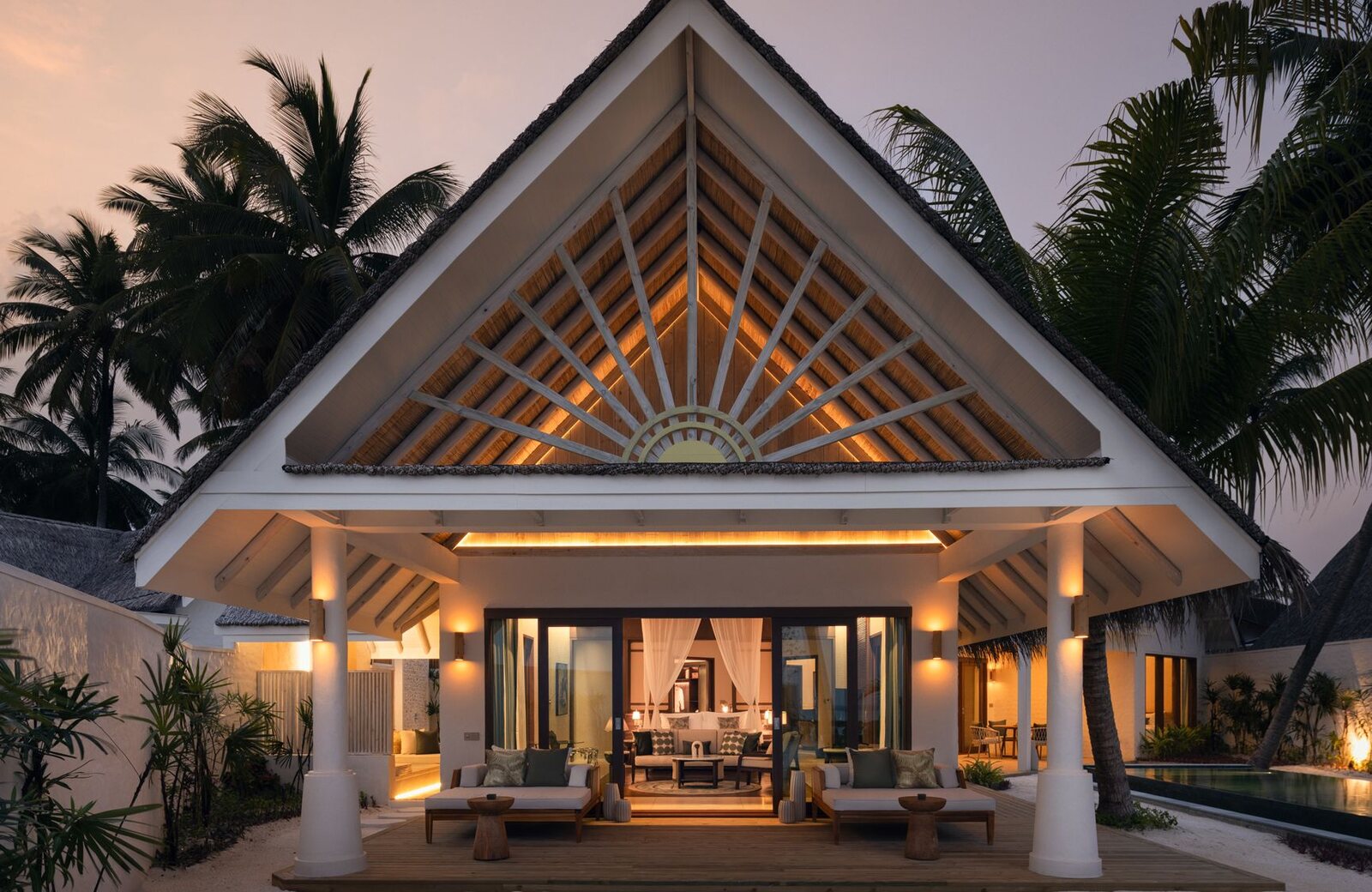 RAH GILI Maldives 家庭沙灘泳池別墅外觀