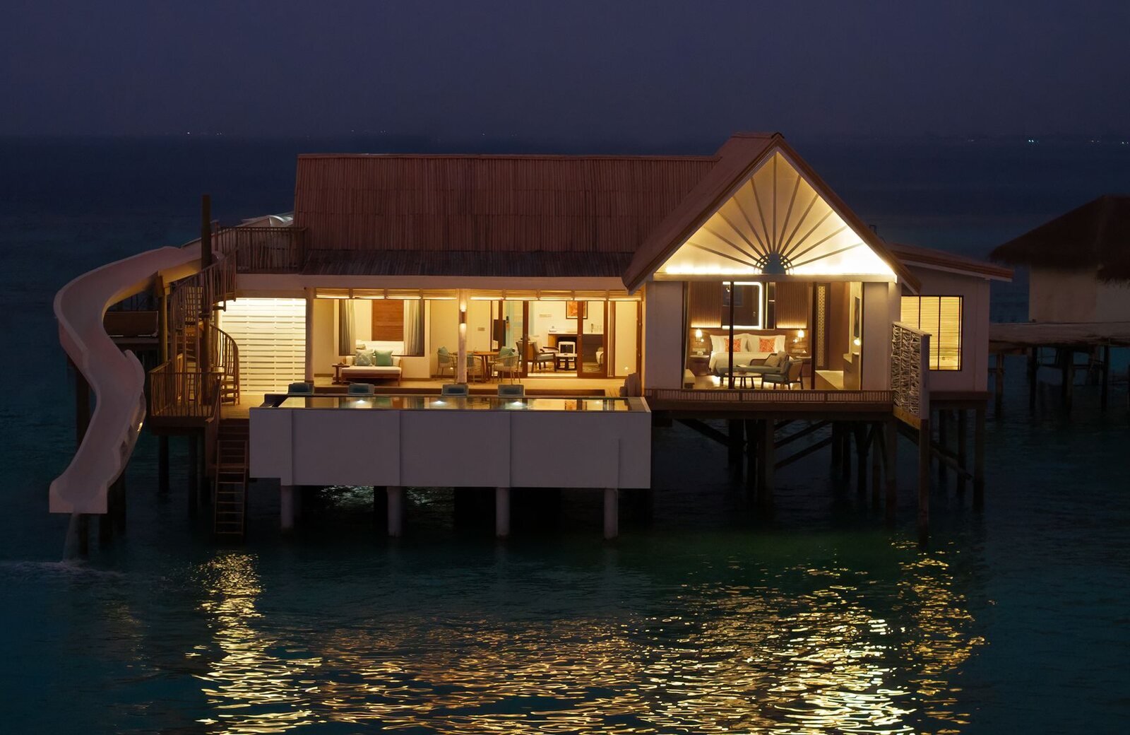 RAH GILI Maldives 日落水上泳池別墅外觀
