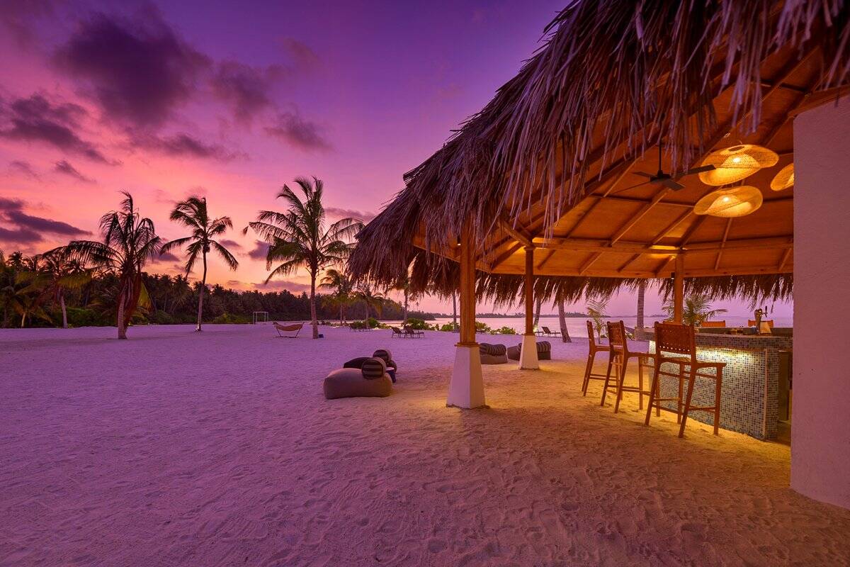 Rahaa Resort Ko Bar 海島日落酒吧
