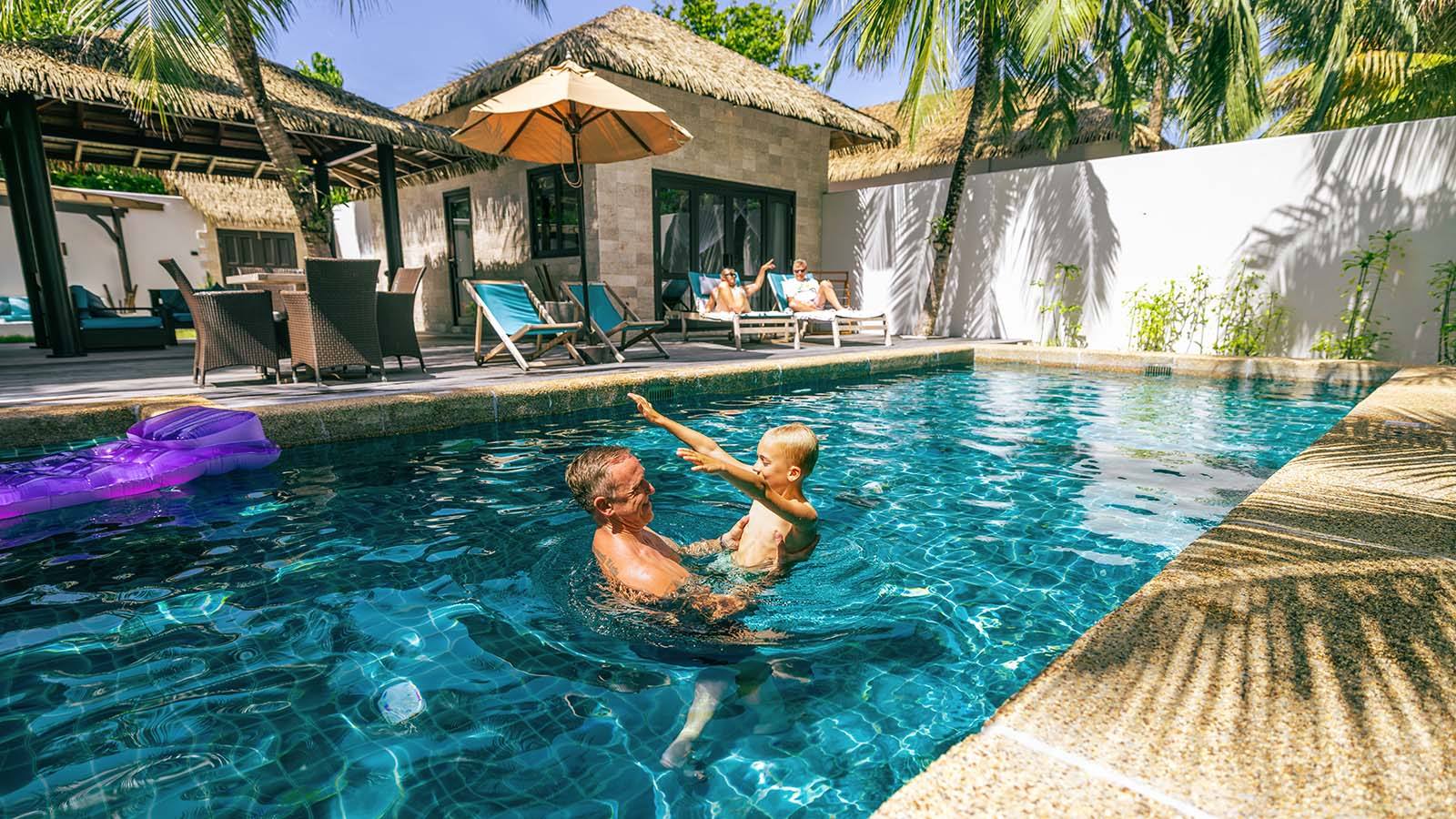 Kuredu Private Pool Family Villa 私人泳池家庭別墅