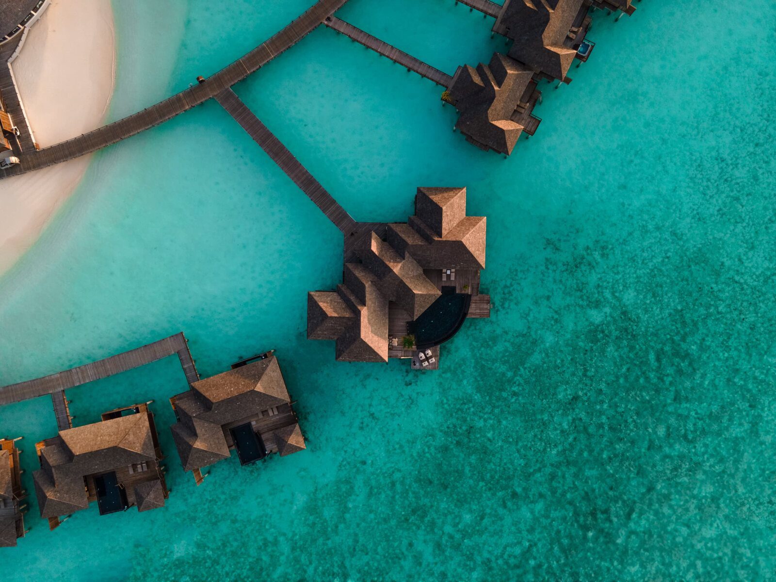 Sun Siyam Resorts — 馬爾地夫伊露芙西度假村 Sun Siyam Iru Fushi