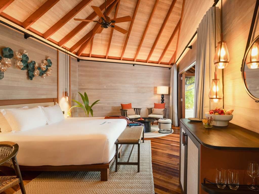 V Villas Maldives at Mirihi 沙灘別墅臥室