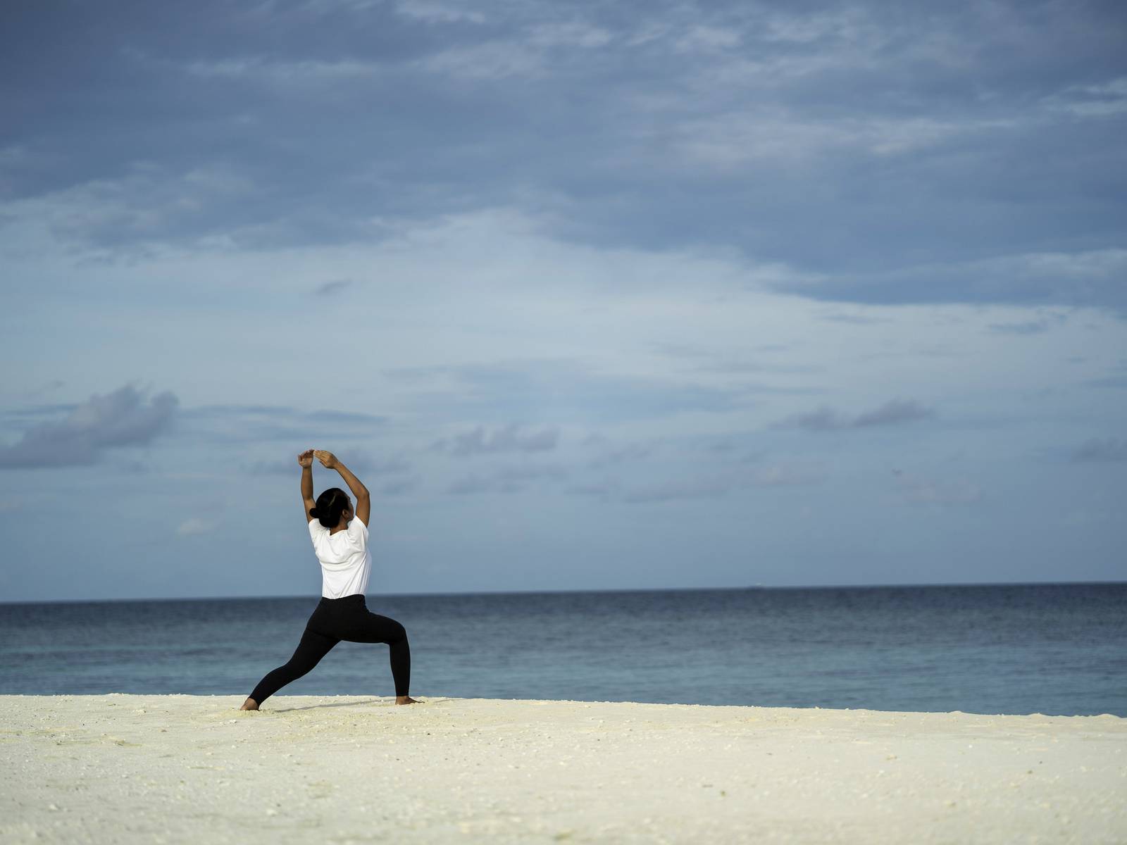 Banyan Tree Vabbinfaru 海灘瑜伽與身心活動