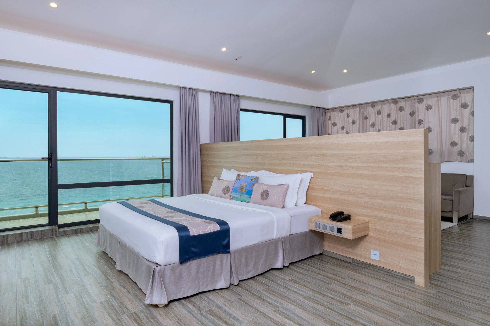 Kaani 卡尼海景大飯店 King Suite 海景臥室