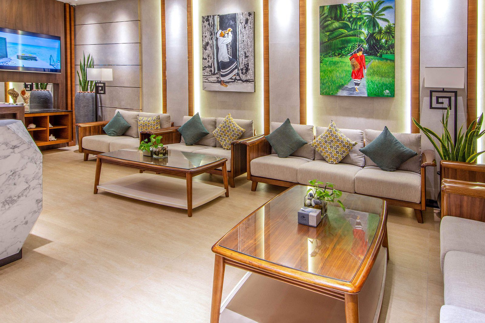 Triton Prestige 海景飯店大廳休息區