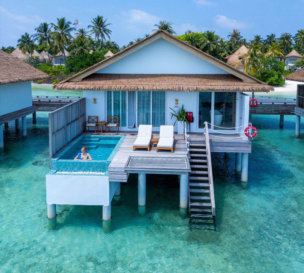 Bandos Maldives Sunset Water Villa with Pool 外觀
