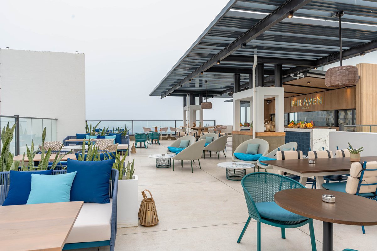 Barceló Nasandhura 頂樓 BHeaven 露台