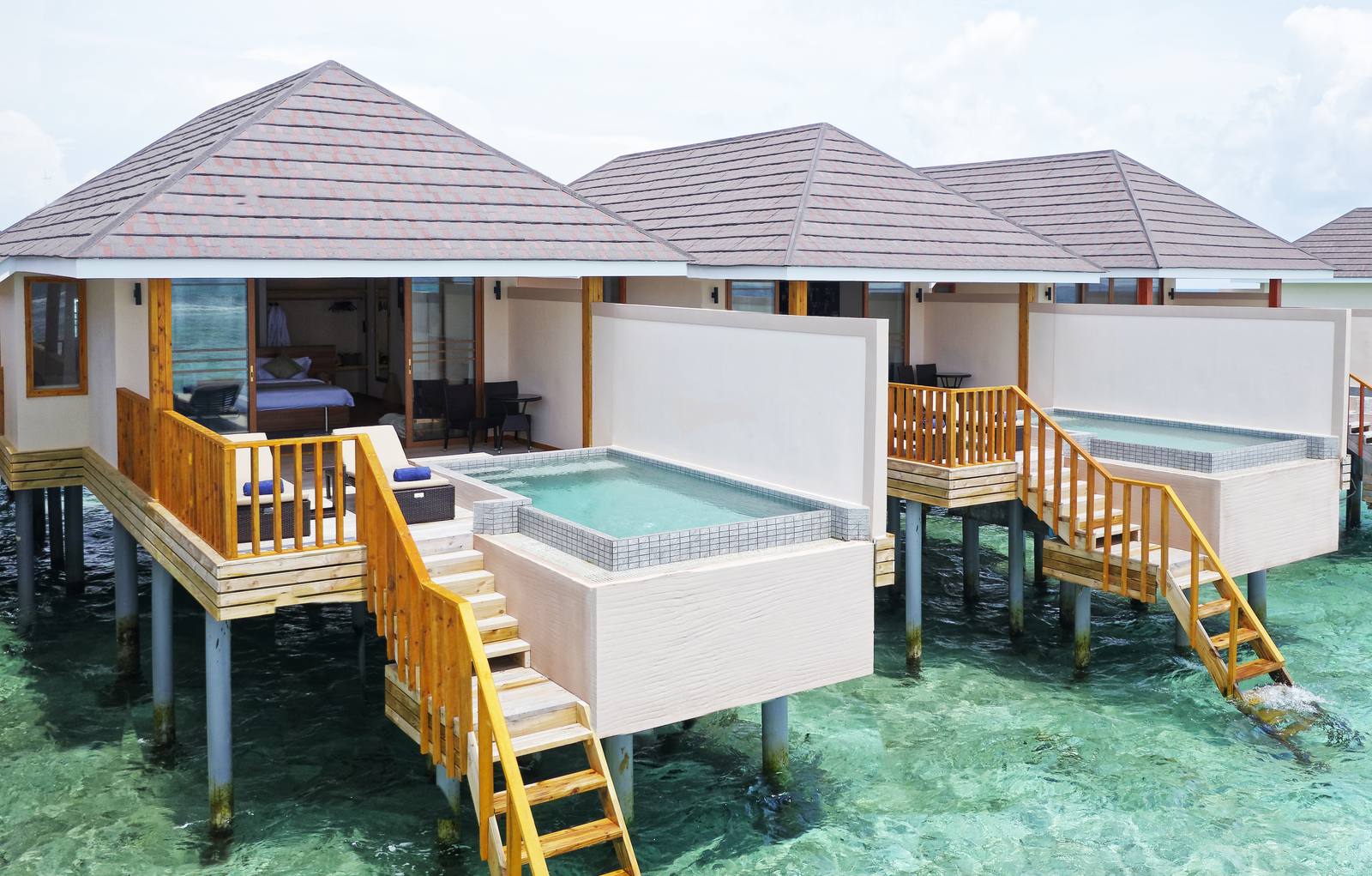 Brennia Kottefaru Ocean Pool Villa 泳池與露台