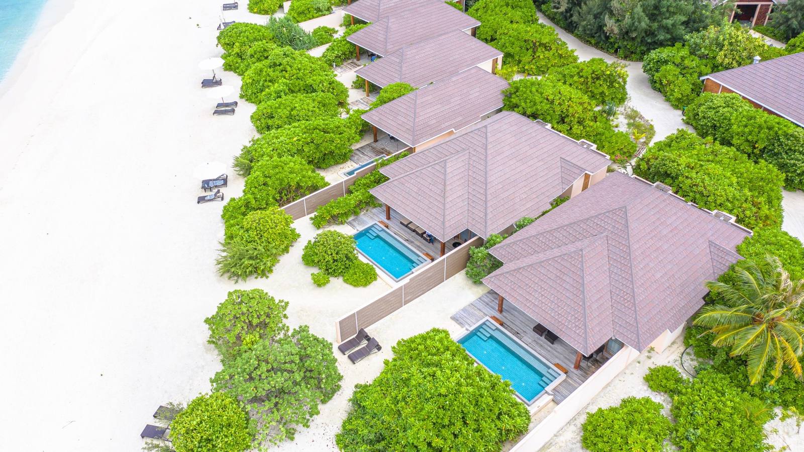 Brennia Kottefaru 兩房泳池住宅空拍