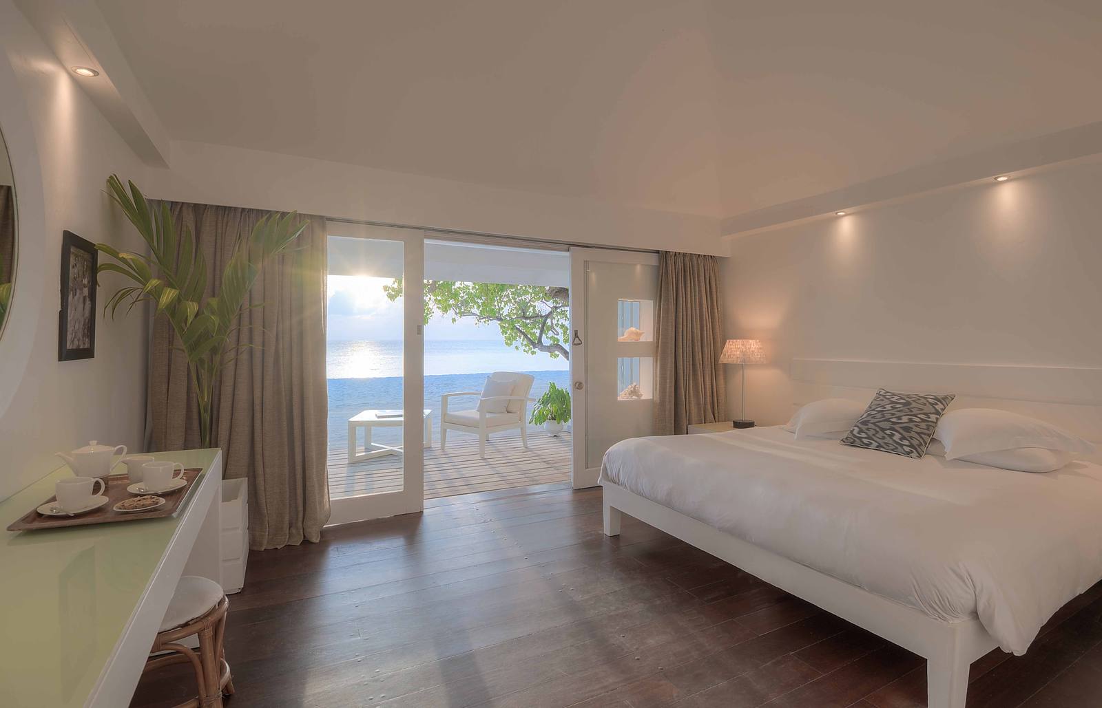 Diamonds Thudufushi Beach Front Villa 臥室
