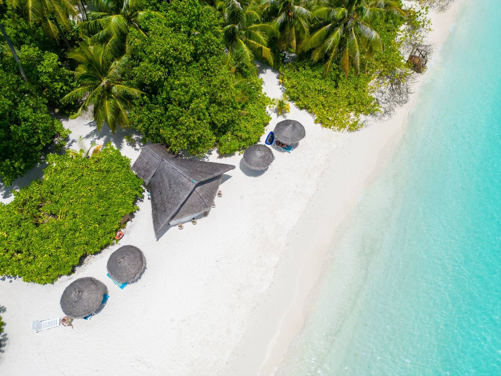 Fihalhohi Maldives 北側沙灘空拍