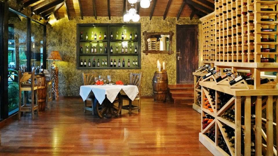 Kihaa Maldives Wine Loft 酒窖
